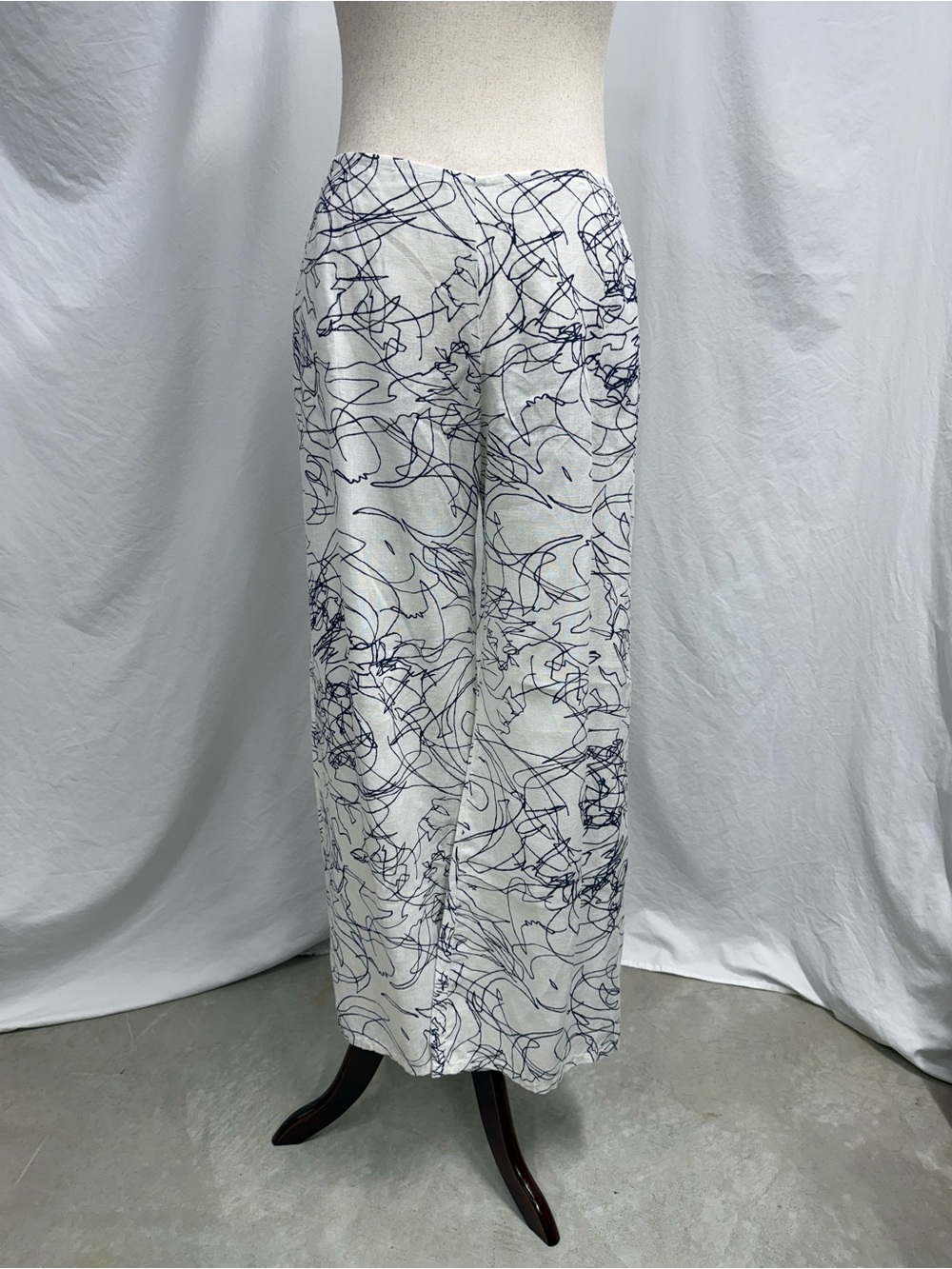 Abstract Scribble Print Linen Wide Leg Pants - White & Navy